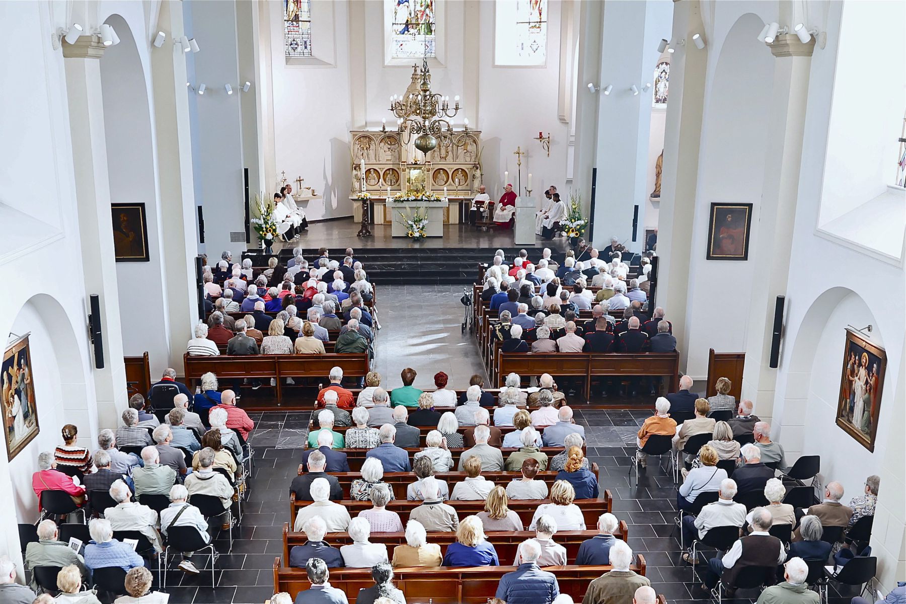 325-jaar-Petrus-en-Paulus-parochie-Schaesberg-057